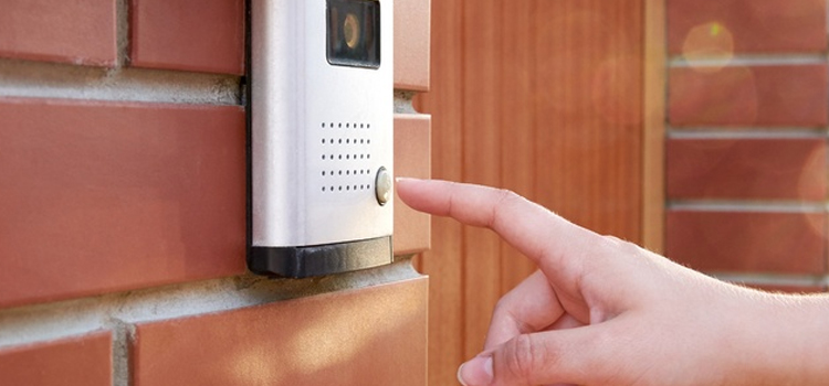 apartment door buzzer installation in San Lorenzo
